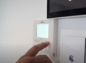 Air Conditioning Sydney: simple controller interface reference (KYC hosted image)